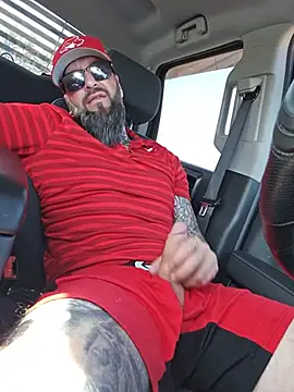 Beardedtattood webcam