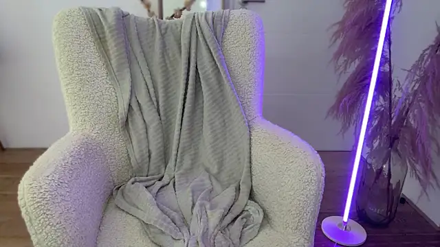 MewDoll webcam