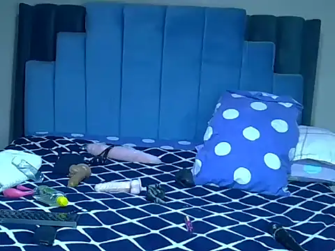 melanin_moon webcam