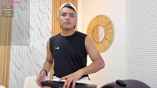 Chris_vega_ webcam