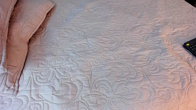 Charlie___Musk webcam