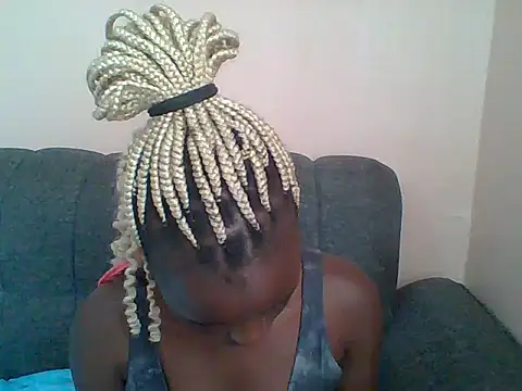 Beauty-Glam live cam on StripChat