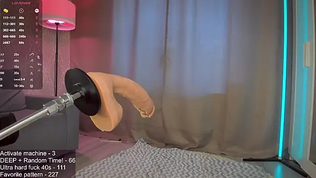 Juicy_Vikki webcam