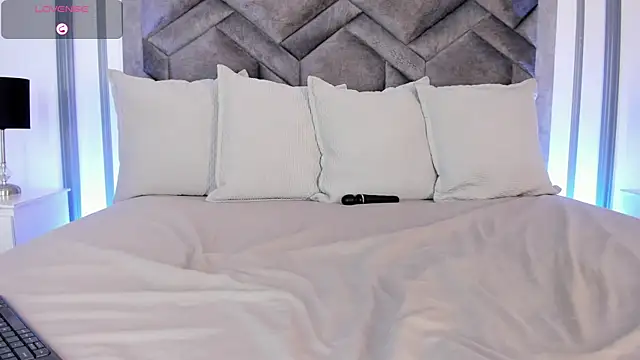 cocoamore webcam