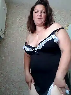 Susan8421 webcam