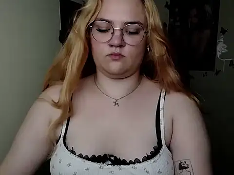 RinaRiii webcam
