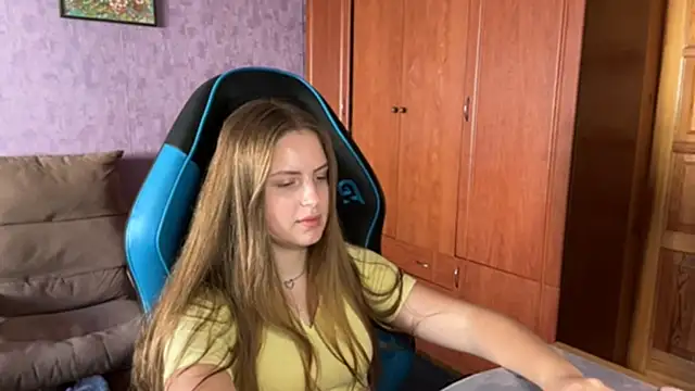 SilkSinner_ webcam