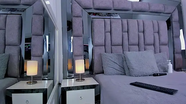 EMMAHILL1 webcam