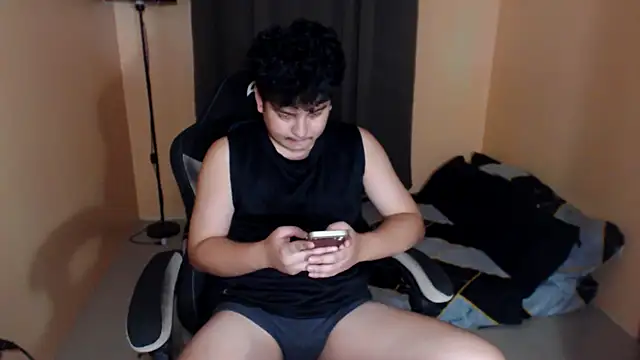 Prince_Killian live cam on StripChat