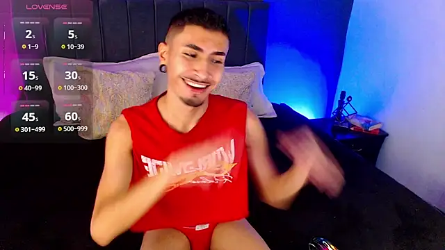 Toyboy_richard webcam