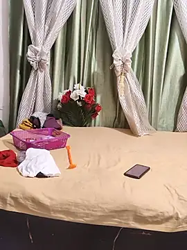 Shalu_G webcam