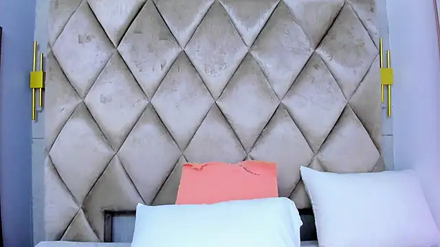 GabyParker_ webcam
