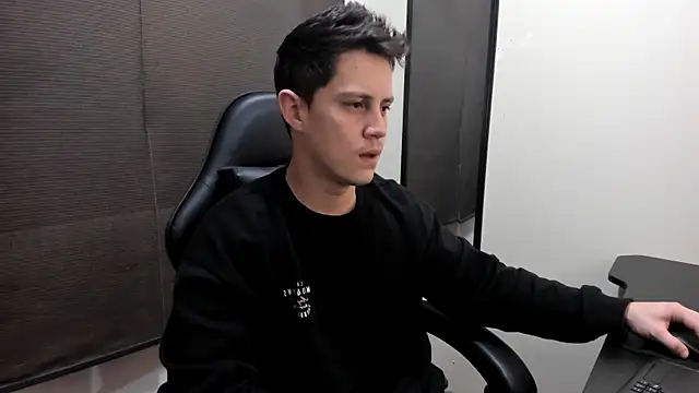 KendricTorres webcam