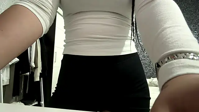 cuteshowy webcam