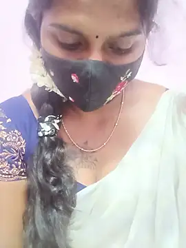 CuteDevilAnu webcam