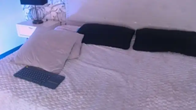 Venusandrea29 webcam
