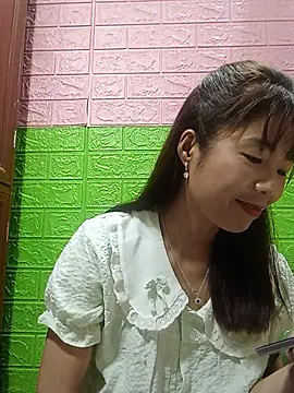 AmyLinee01 webcam