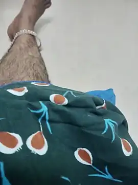 Tamilrojanew webcam