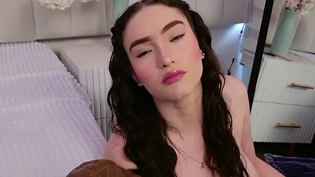 chelsea_bolton_ webcam