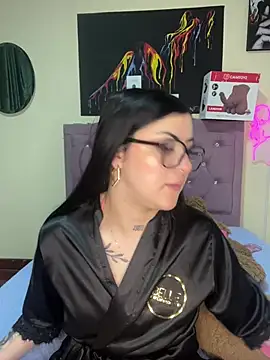 Emmie_Hot webcam