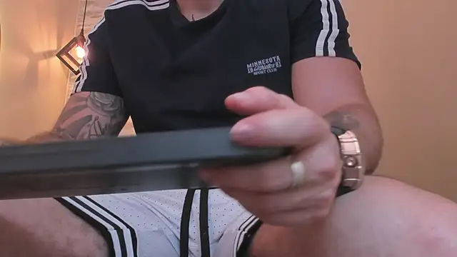 dominic_de_luca webcam