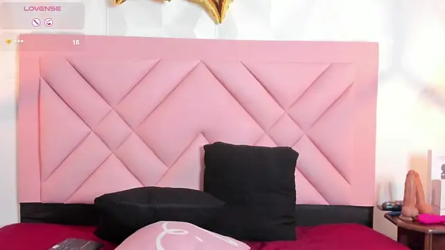 Caroline_daring webcam