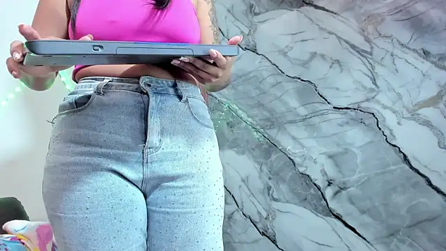 Nikita20_ webcam