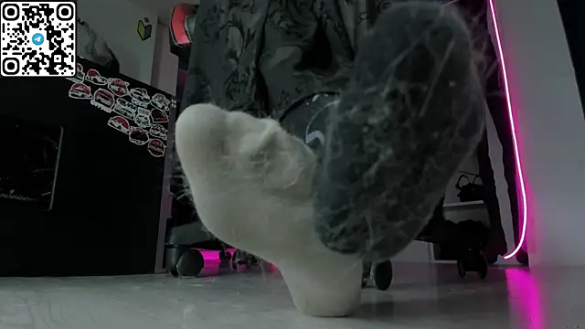 Holy_Mistress_S webcam