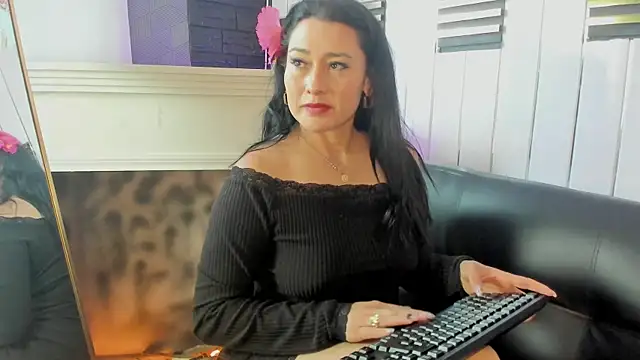 Terra__Rouse_