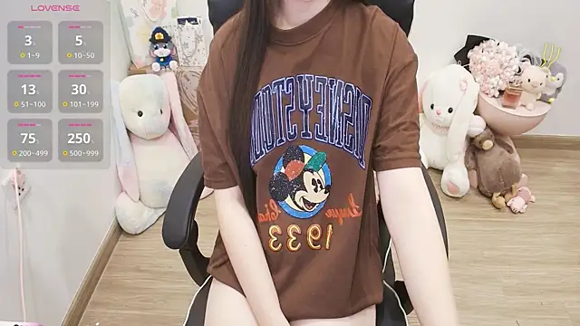 Nana_Chu webcam