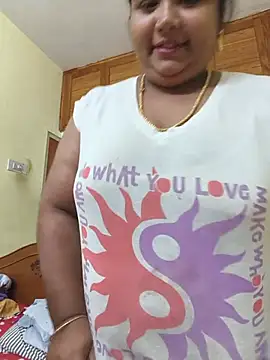 meenaqueen webcam