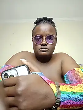Bustyy_Bitch webcam