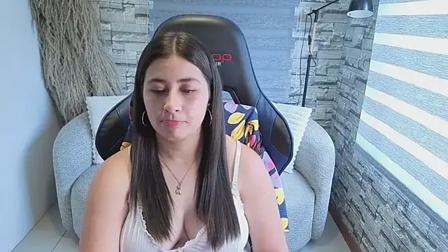 kaylavg webcam