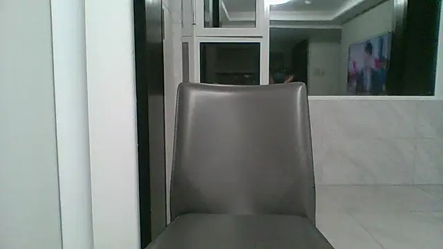 nole_china7 (Ask my age) - talk / fun / cum