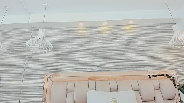 ikia_lopez_ webcam