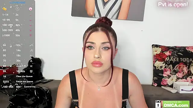 mistressas4a webcam