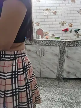 Shalu_G webcam