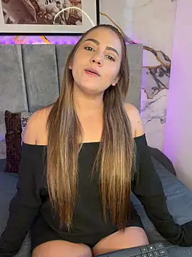 Brenda_Brm webcam