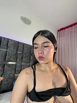 Natasharuso webcam
