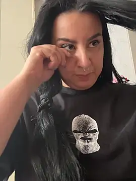 Abril_Luv webcam
