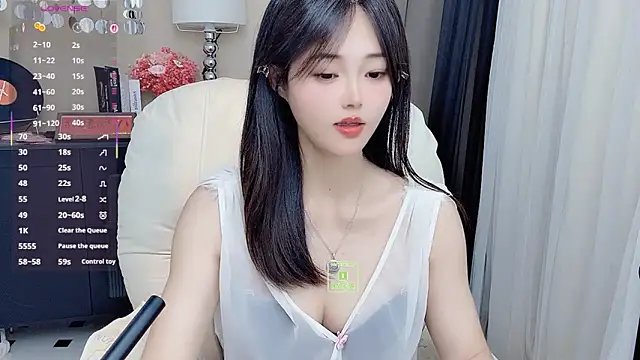 ceekie (F young) - 下空丝袜M腿 小粉控制三分钟