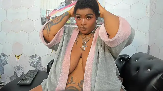 Anaa_Fuentess webcam