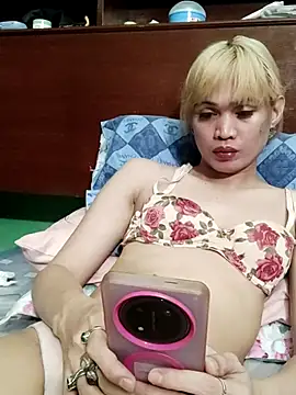 QueenSoreal webcam