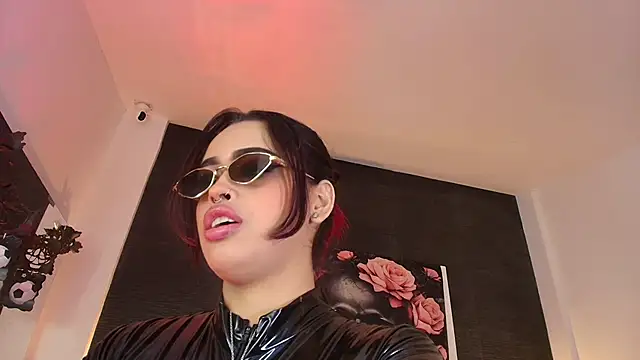EvaaFoxxy1 webcam