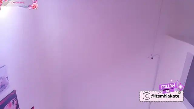 Mhiaa_Sweet live cam on StripChat