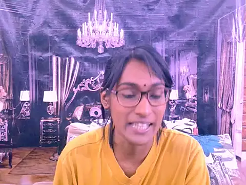 IndianRebel4u2Luv webcam