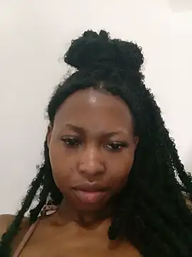 Sweethoneypot25 webcam