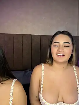 Antonella_Julieta webcam