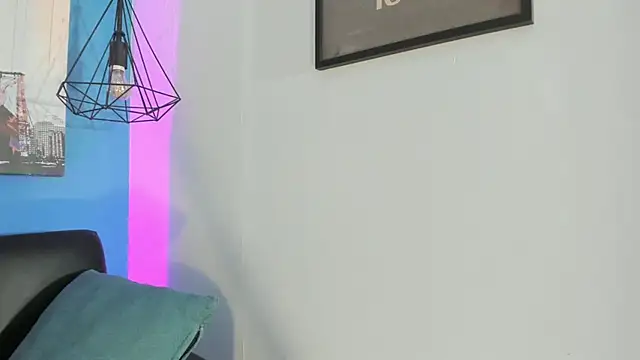 Luna_roose1 webcam