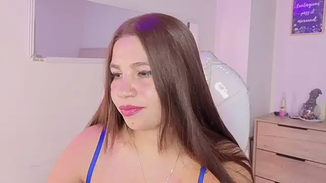 bluee_hazell webcam